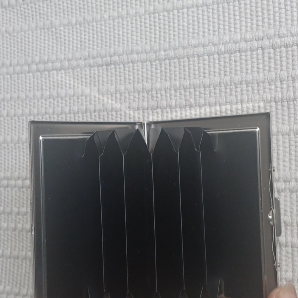 Card holder - Picture 3 of 4